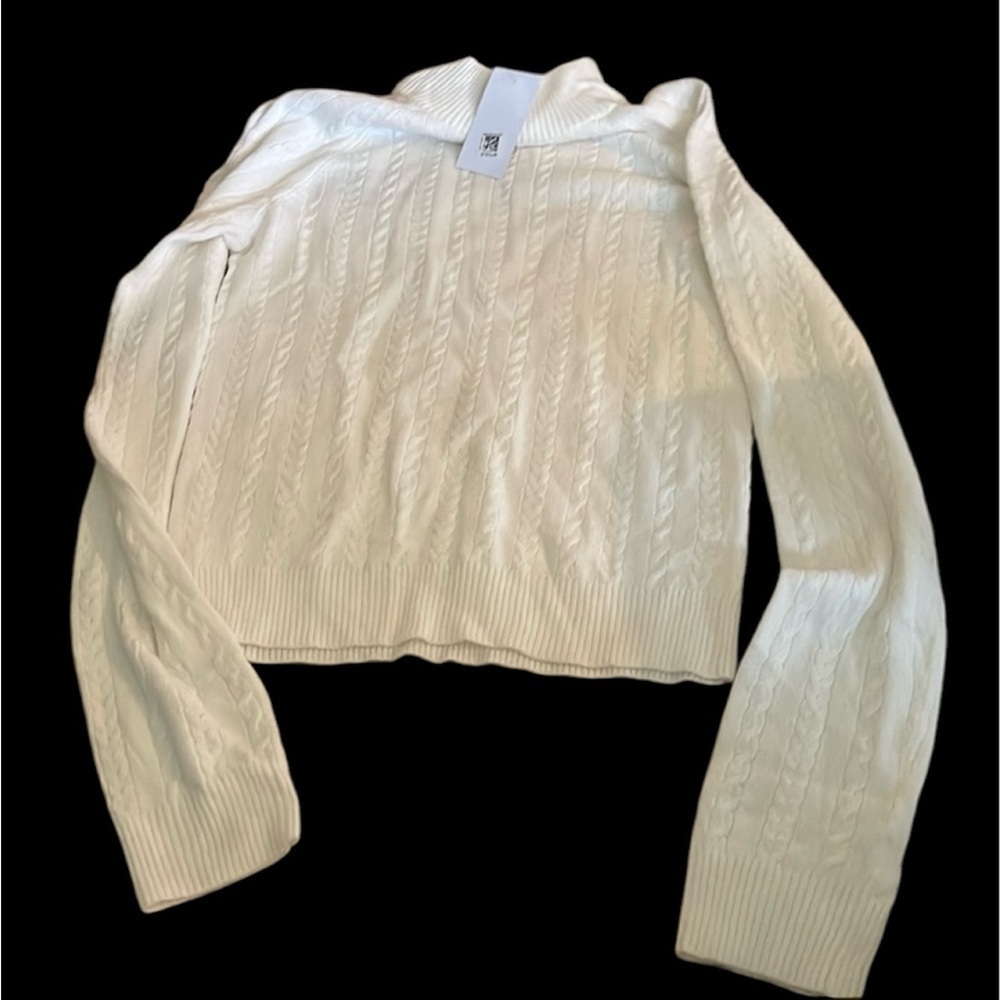 Hooked up sweater